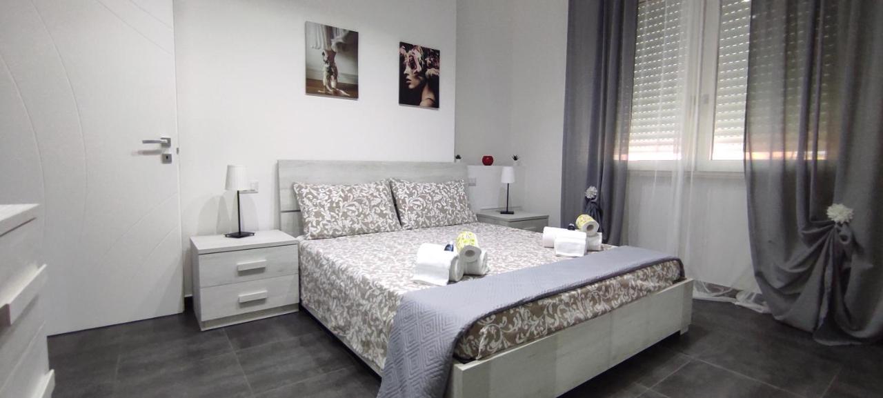 La Terrazza Apartment ฟัลโกนารา มาริตติมา ภายนอก รูปภาพ