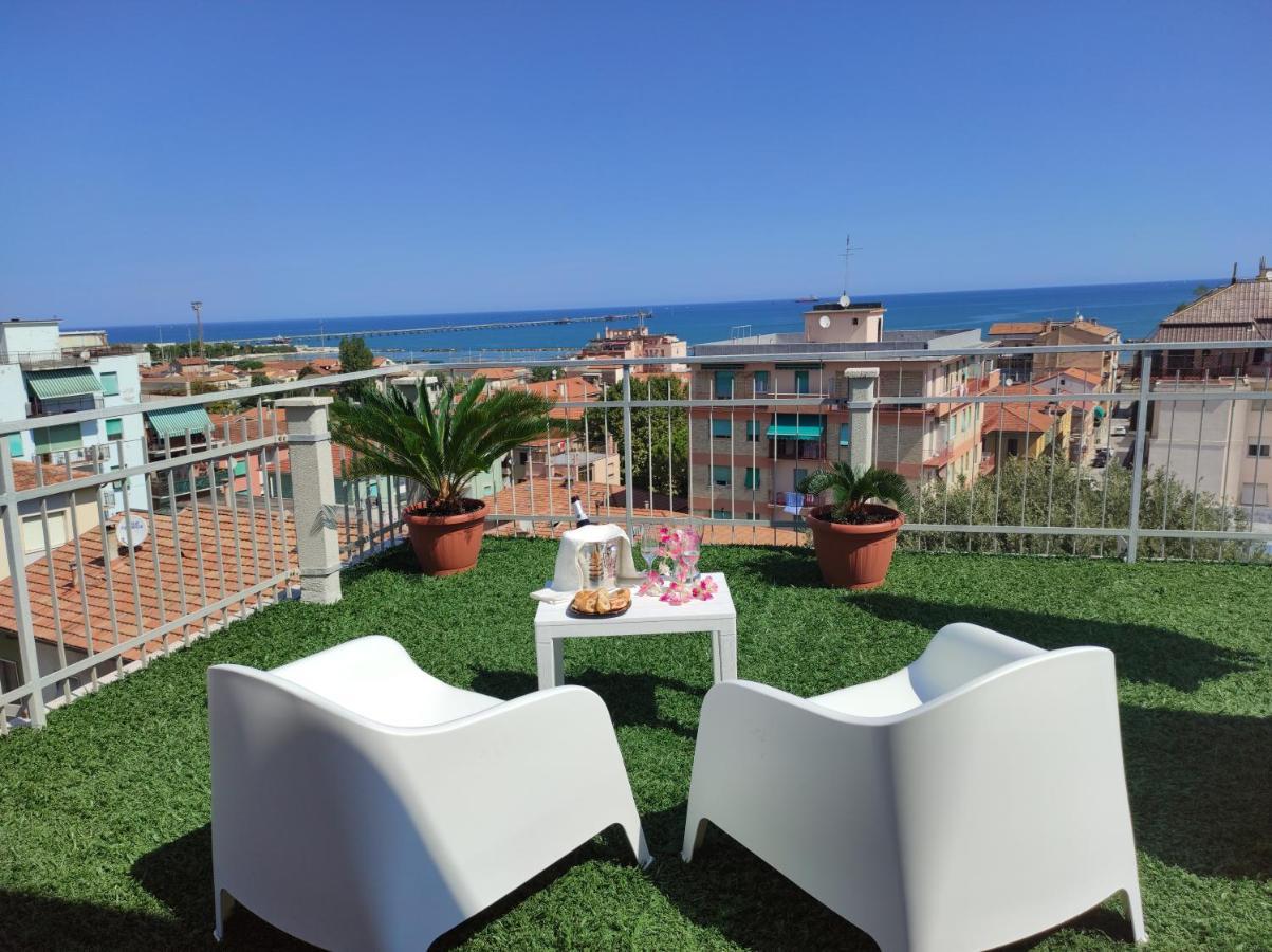La Terrazza Apartment ฟัลโกนารา มาริตติมา ภายนอก รูปภาพ